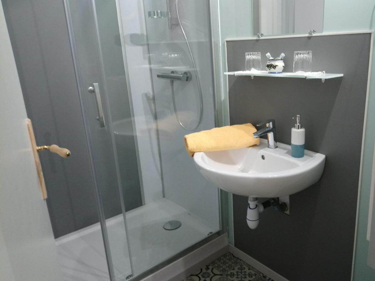 La Ferme Du Crie Bed & Breakfast Chaudeyrolles Ngoại thất bức ảnh